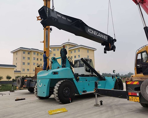 熱烈慶祝山西啟洋機電西安鐵路局交車(chē)