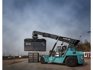 科尼正面吊如何在鐵路線上操作？